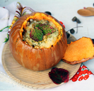 Calabaza rellena con pollo y verduras